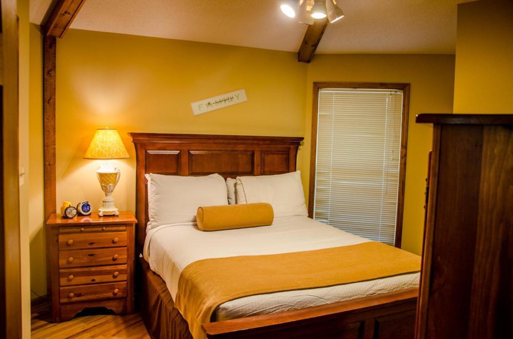 Asheville Cabins Of Willow Winds Esterno foto